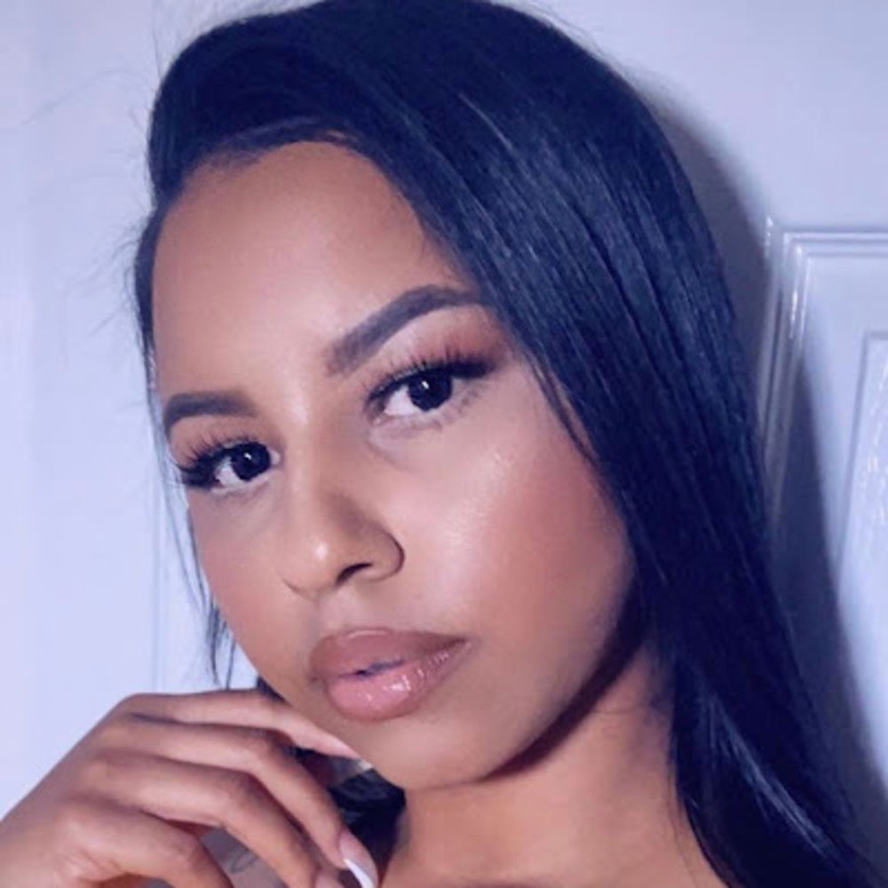 Meet your Posher, Miss